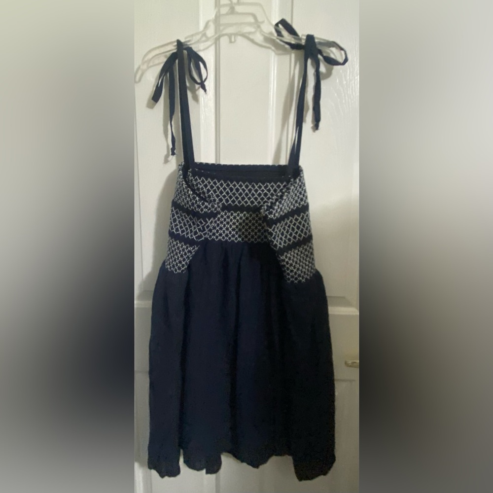 NWT.. MADDEN GIRL PLUS TIE SHOULDER SMOCKED SUN DRESS IN NAVY - Picture 4 of 10